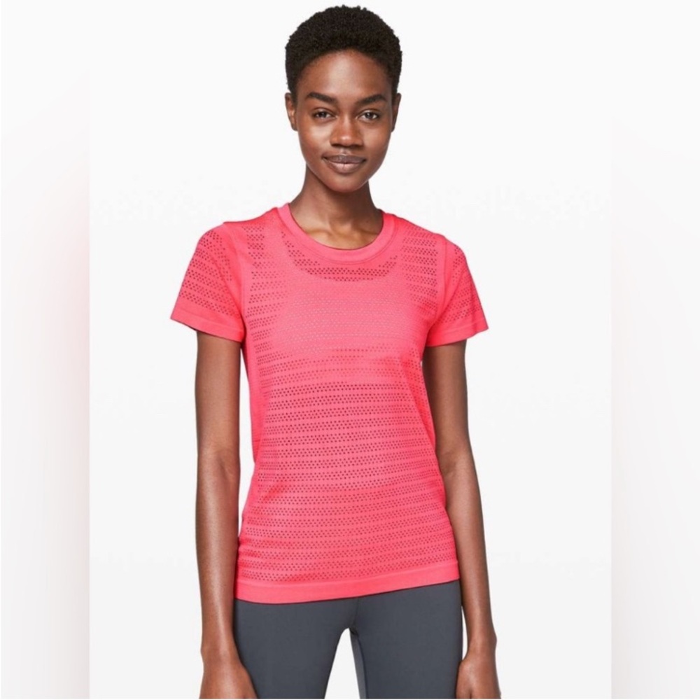 Lululemon Breeze By T-Shirt